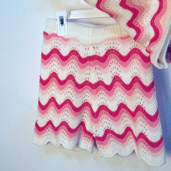 Girls Ruffled Tank Top & Crochet Shorts Pink and White Zigzag Set size 6 - Picture 4 of 7